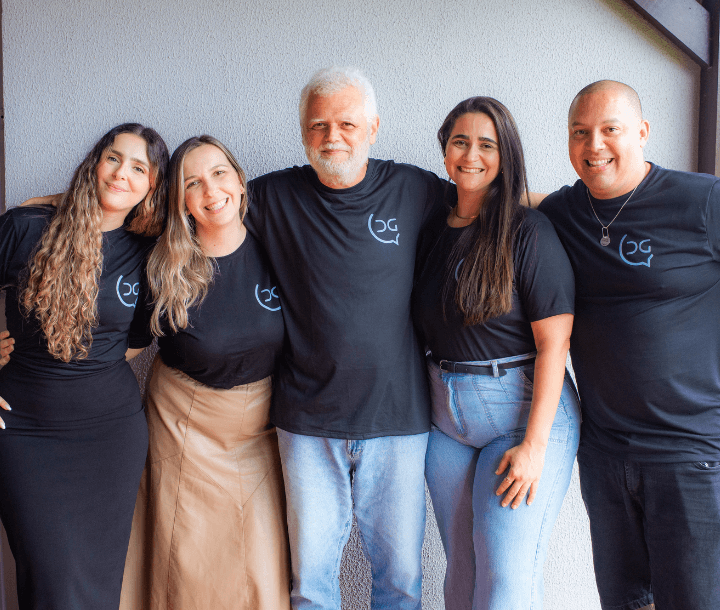 equipe del grande comercial e implantação