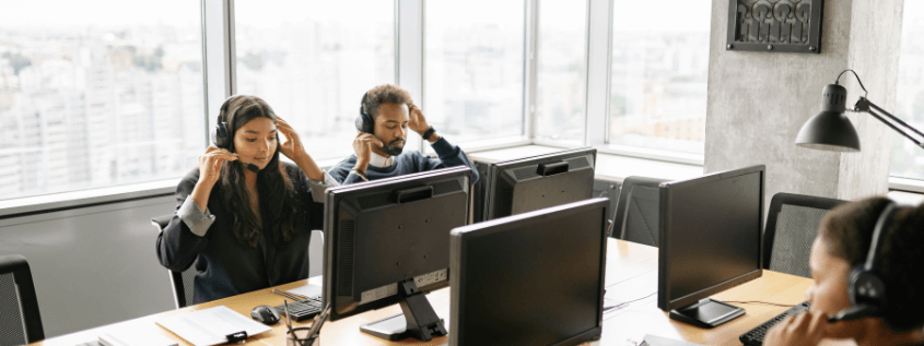 Como preparar seu call center para picos de demanda em 2026